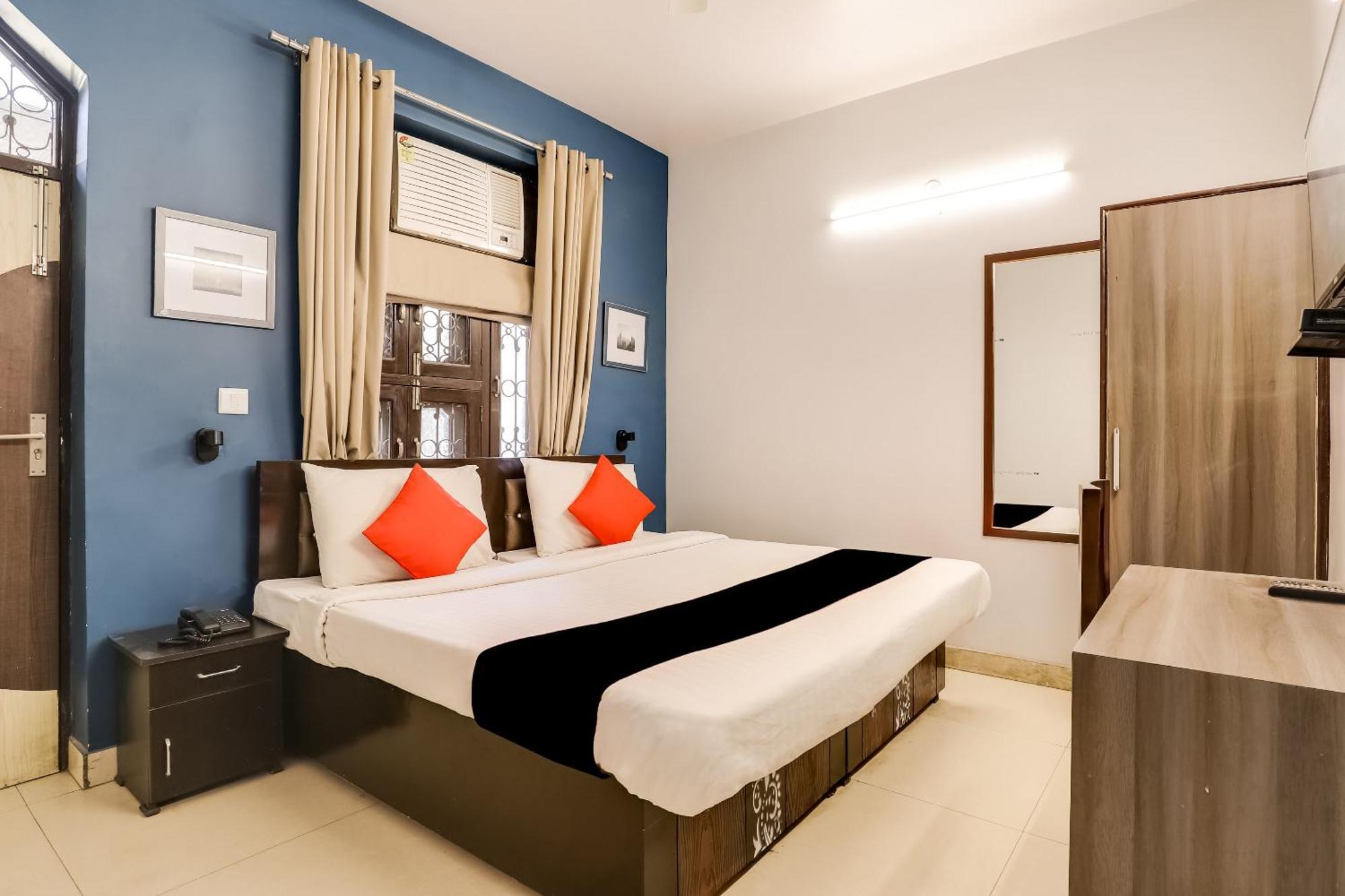 Collection O 71756 Hotel Silver Arrow Near Pacific Mall Tagore Garden เดลี ภายนอก รูปภาพ